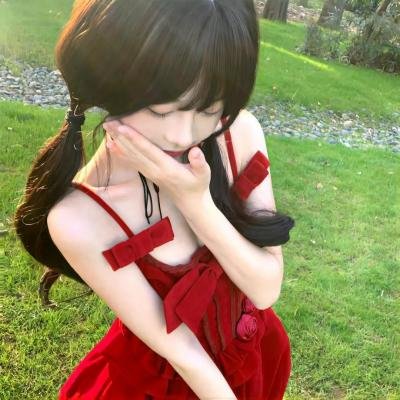 拍卖会上我惊艳全场